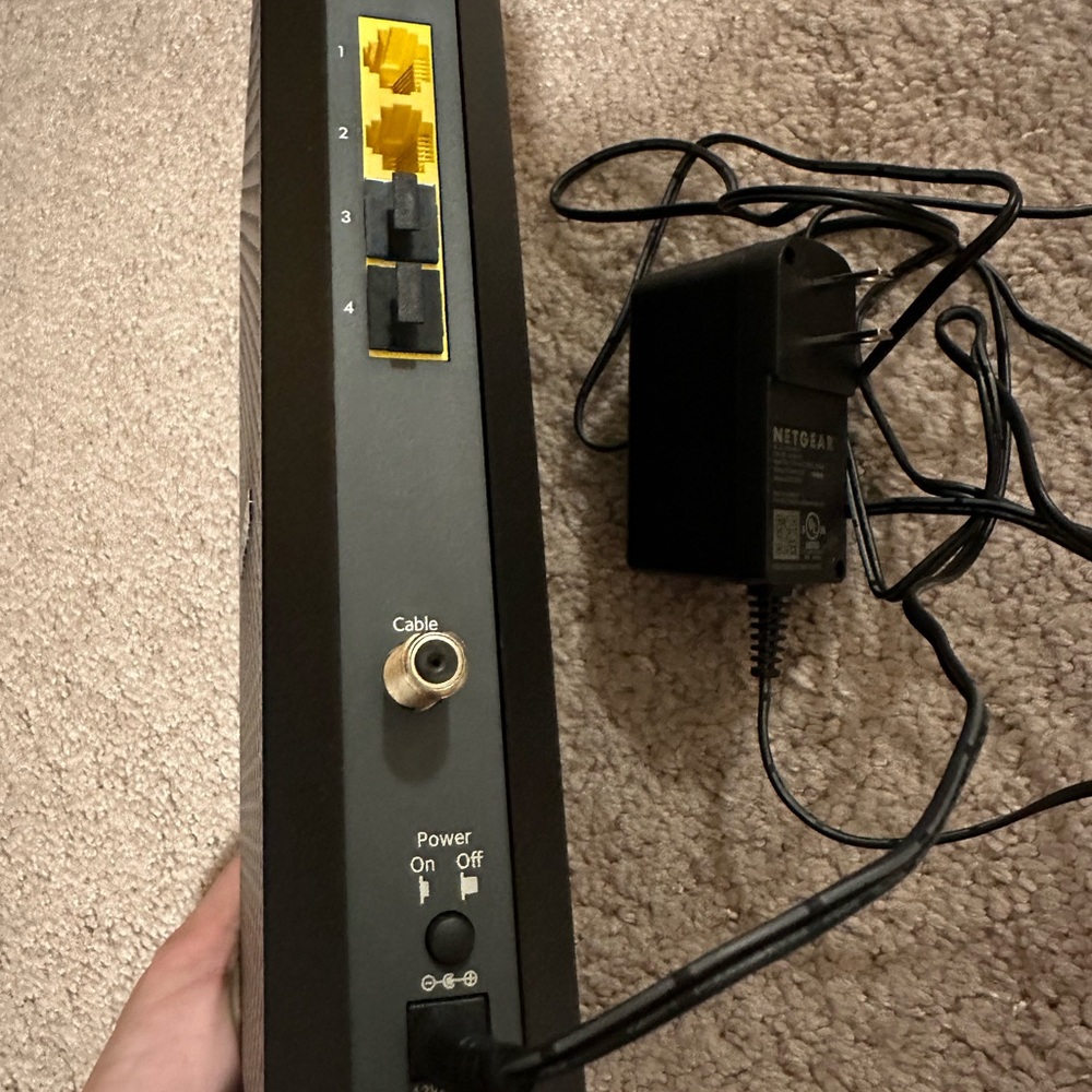 NETGEAR Nighthawk CM 1200 Mult-Gig Speed Cable Modem - Picture 2 of 4